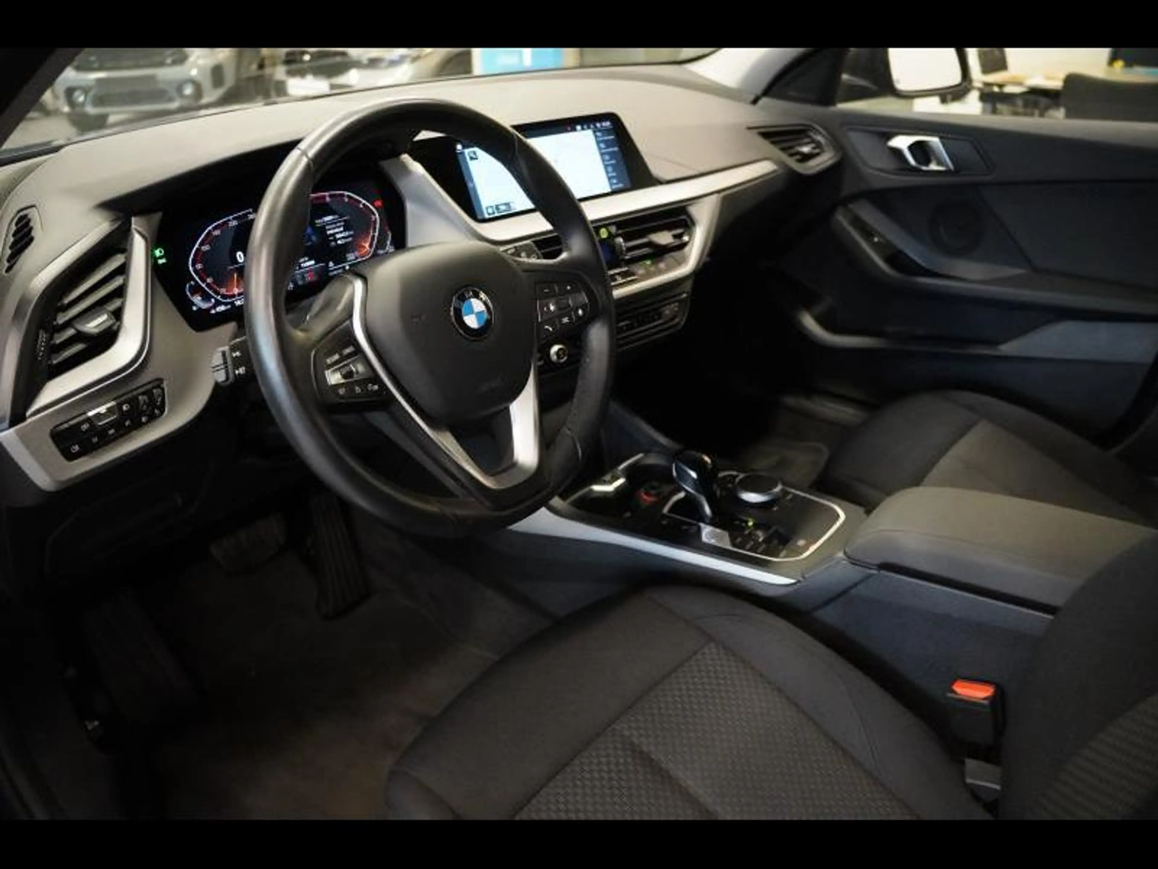 BMW 116 NAVIGATIE 17¨VELGEN LED LICHT PDC CRUISE — photo 6