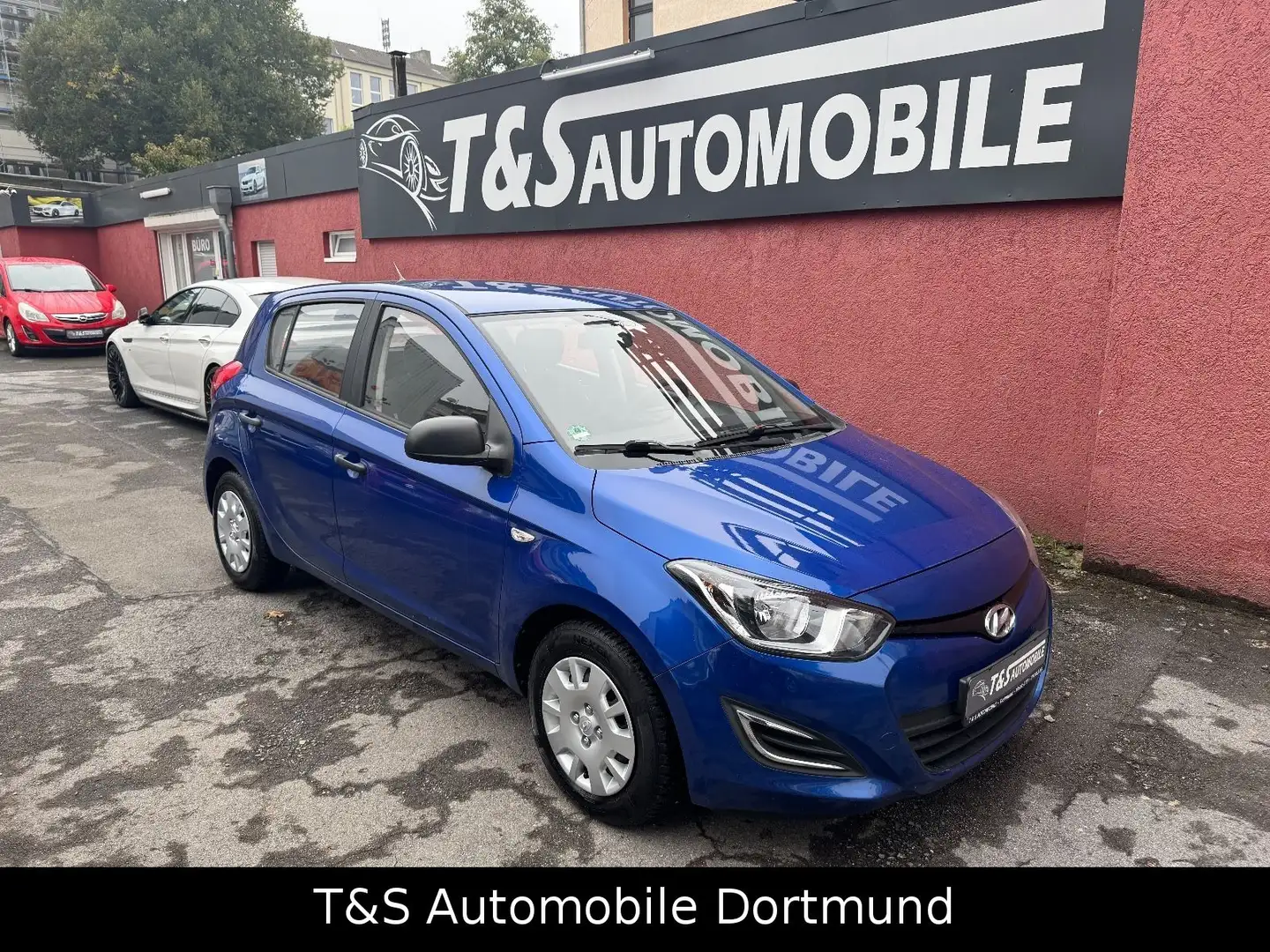 Hyundai i20 FIFA World Cup Edition / Tüv&Service Neu Blau - 1