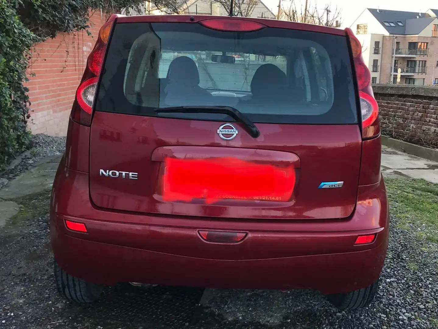 Nissan Note 1.5 dCi Acenta DPF Rouge - 2