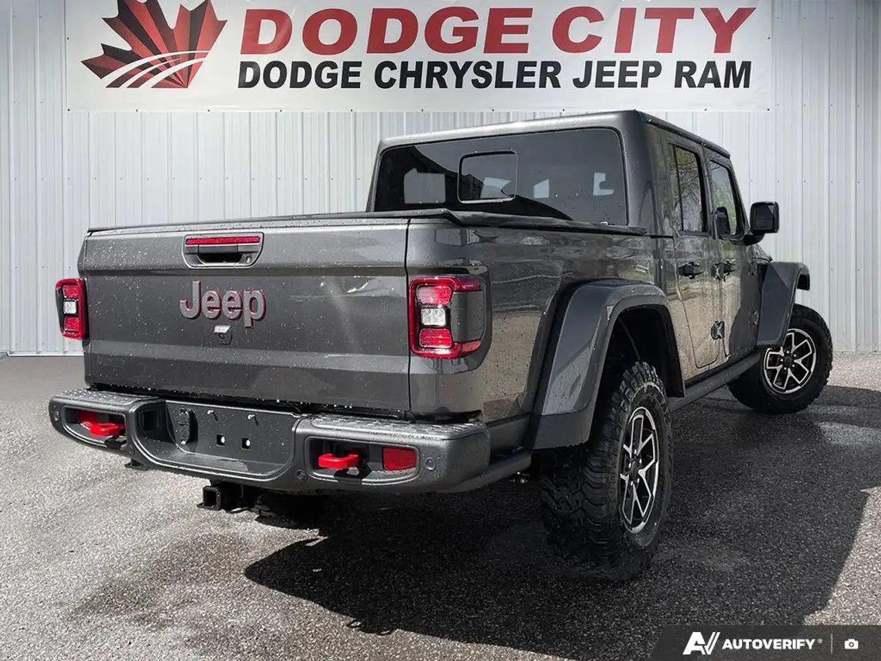 Jeep Gladiator снимка Jeep Gladiator