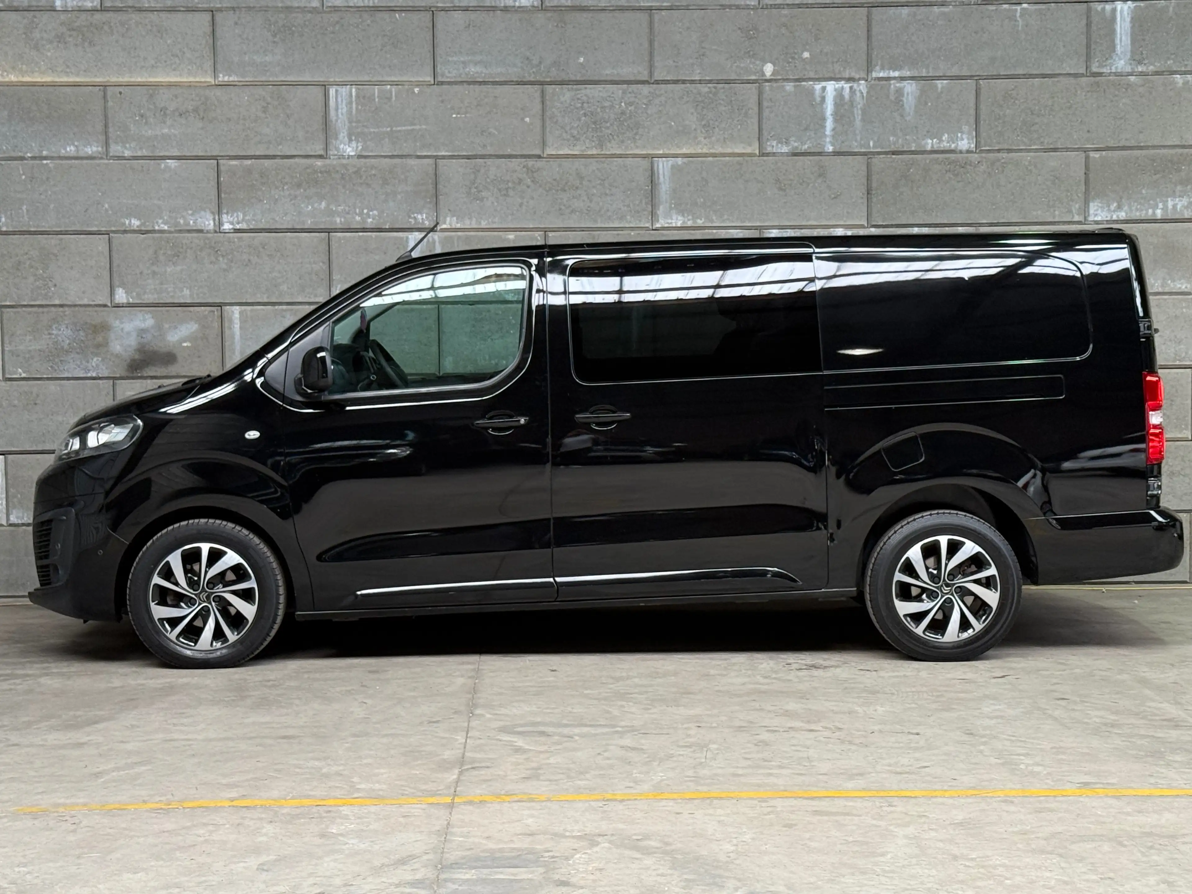 Peugeot Expert 2.0 BlueHDi L3 Long — photo 7