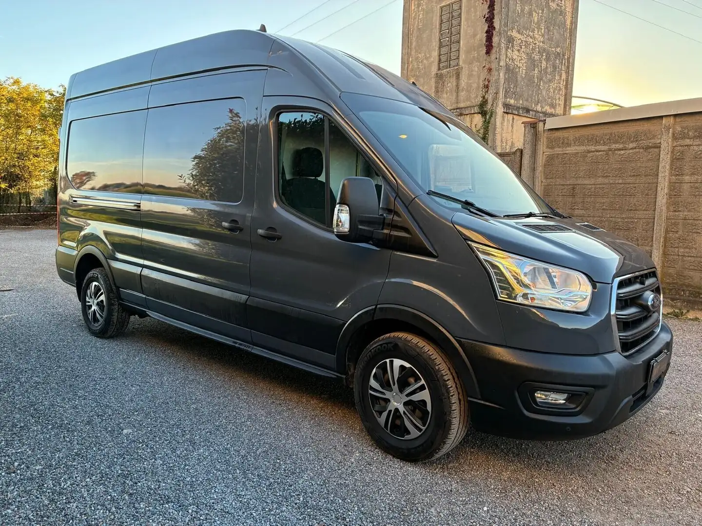 Ford Transit Transit 350 2.0TDCi EcoBlue 130CV PL-TA Furgone Tr Gris - 2