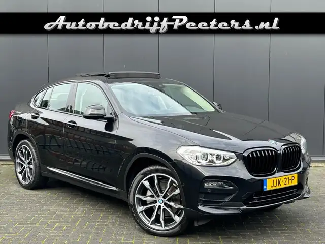 BMW X4 xDrive20i X-Line Pano L-Cockpit Camera Leder Sfeer