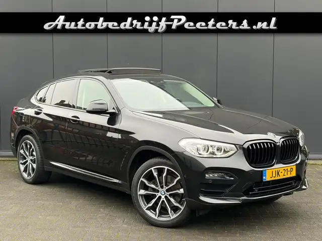 BMW X4 xDrive20i Panoramadak L-Cockpit Camera Leder Sfeer