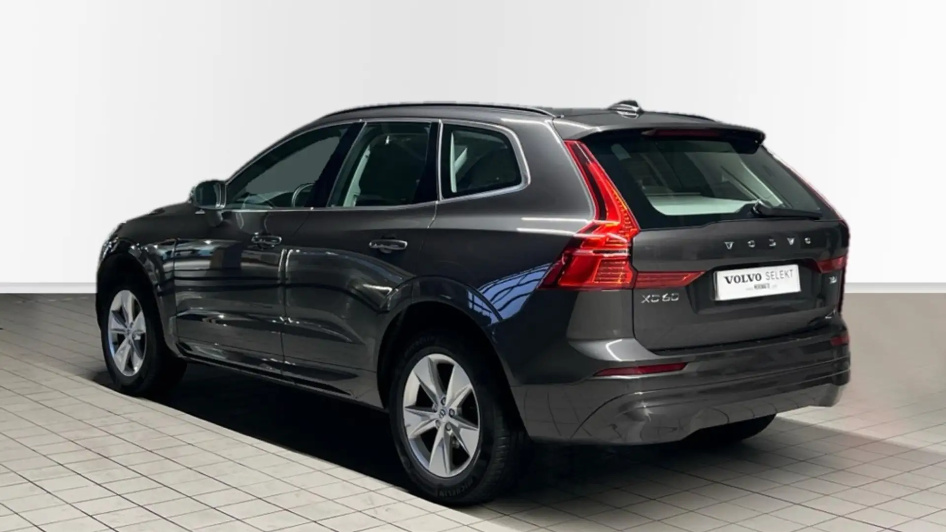 Volvo XC60 2.0 B5 AWD G CORE AUTO 250 CV - 2