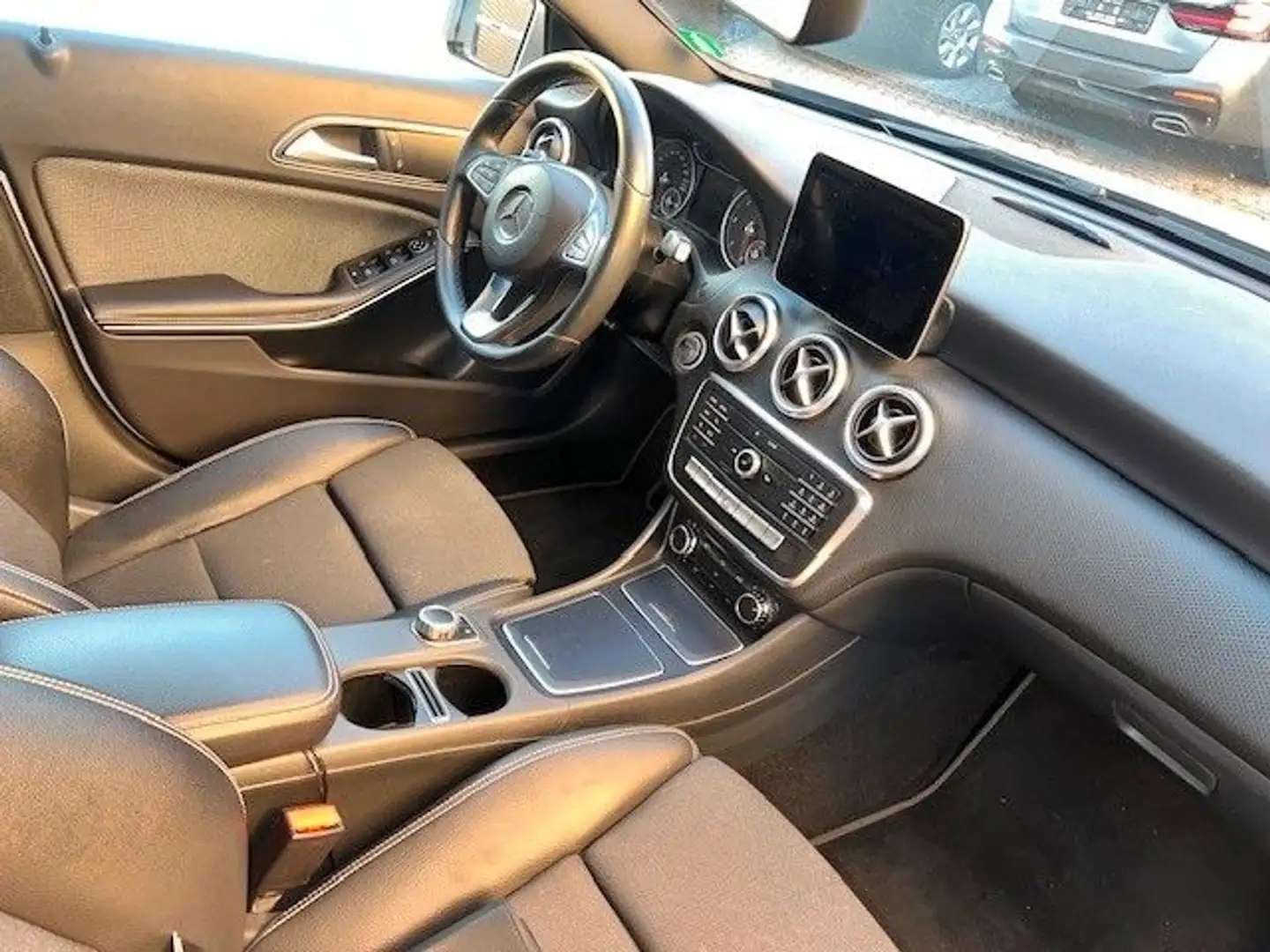 Mercedes-Benz A 180 A -Klasse A 180 CDI / d  SPORT PAKET Argent - 2