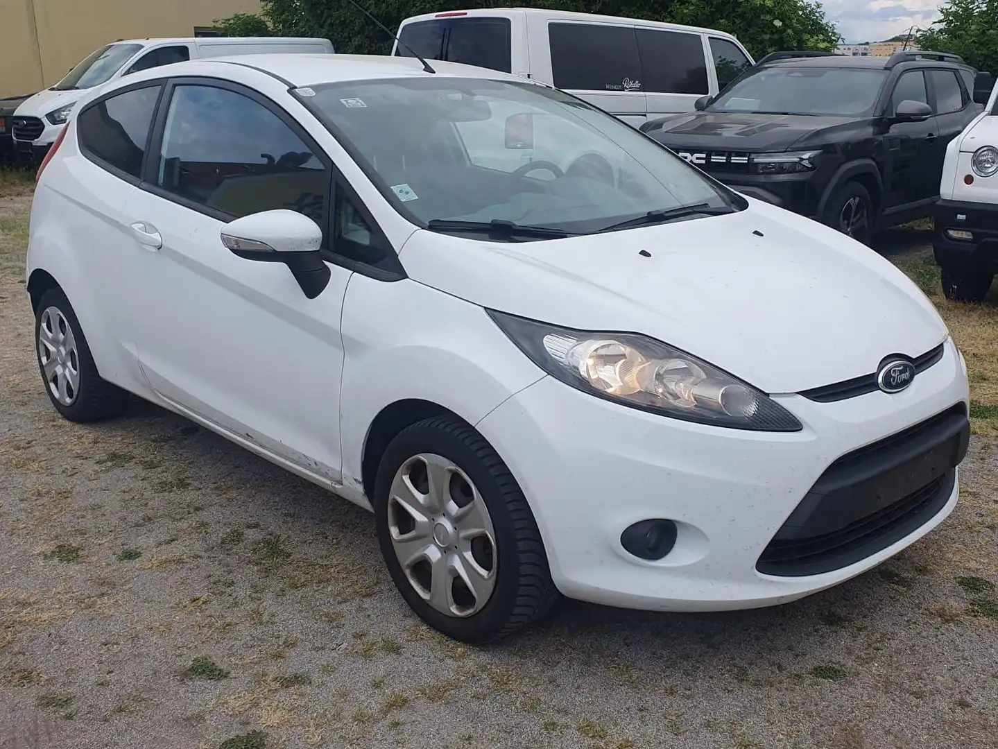 Ford Fiesta FiestaVan 1,25 16V Trend Trend Weiß - 1