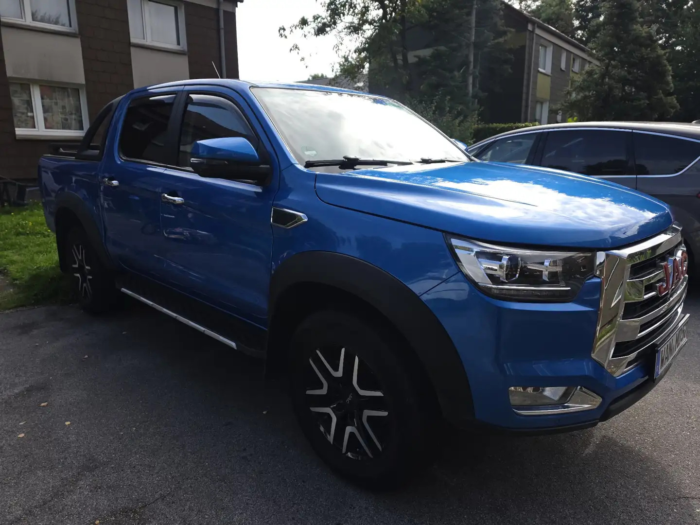 JAC 8 Pro Pick-Up Blau - 2