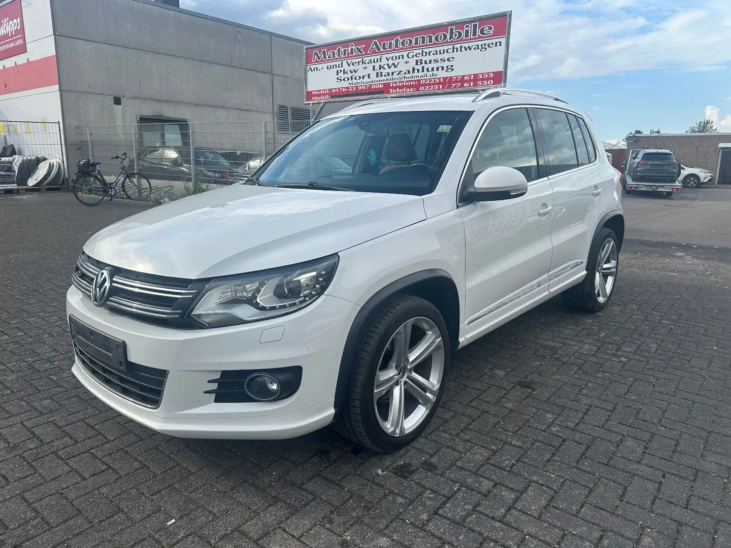 Volkswagen Tiguan Sport & Style 4Motion,R line leder Weiß - 1