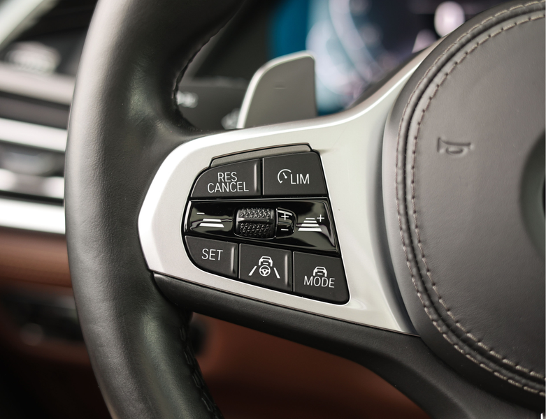 BMW X5 45e xDrive | Sky - HUD - Volleder - Massage — photo 37