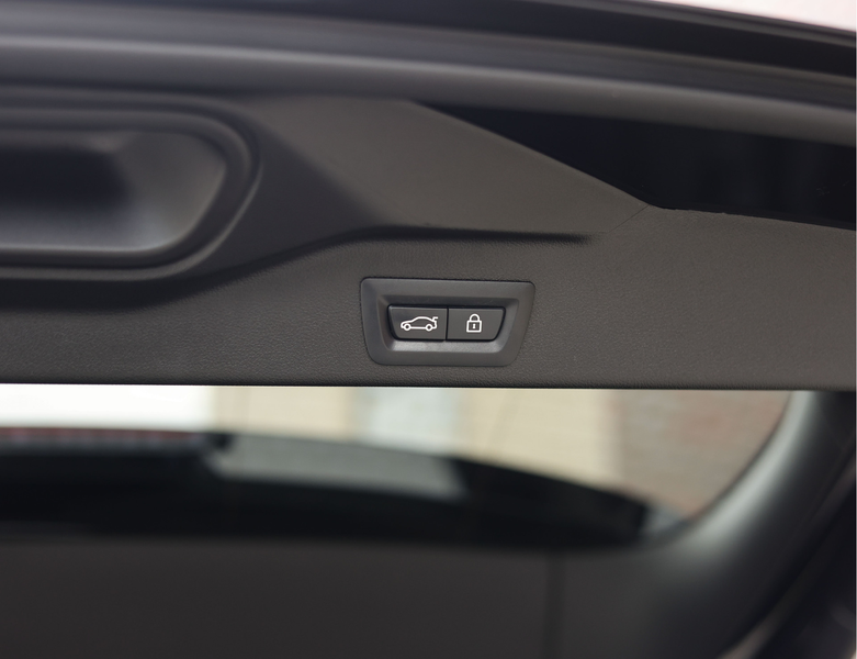 BMW X5 45e xDrive | Sky - HUD - Volleder - Massage — photo 23