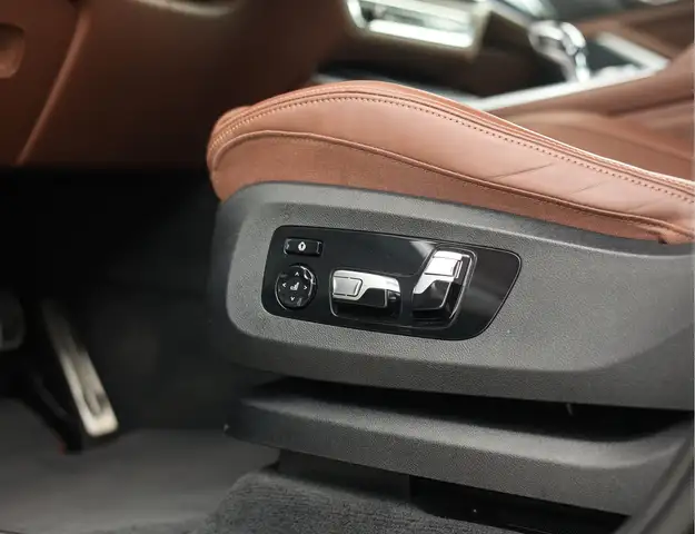 BMW X5 view 26