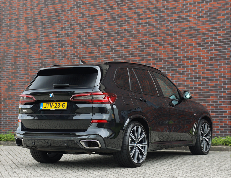 BMW X5 45e xDrive | Sky - HUD - Volleder - Massage — photo 18