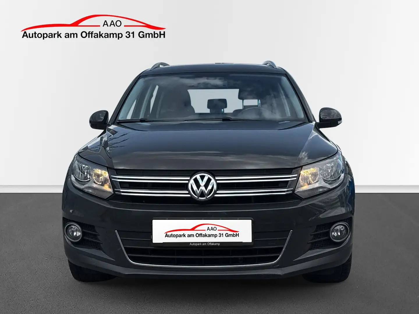 Volkswagen Tiguan Sport & Style 1.4 TSI BMT *Klima *Tempo. Grau - 2