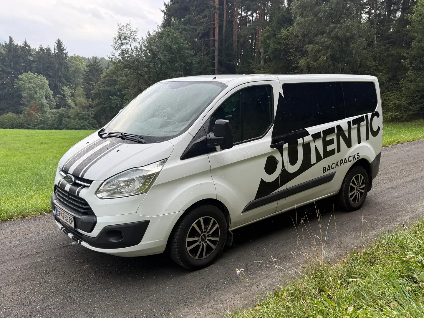 Ford Transit Custom Transit Custom L1H1 300K Variobus 2,2 TDCi Weiß - 1