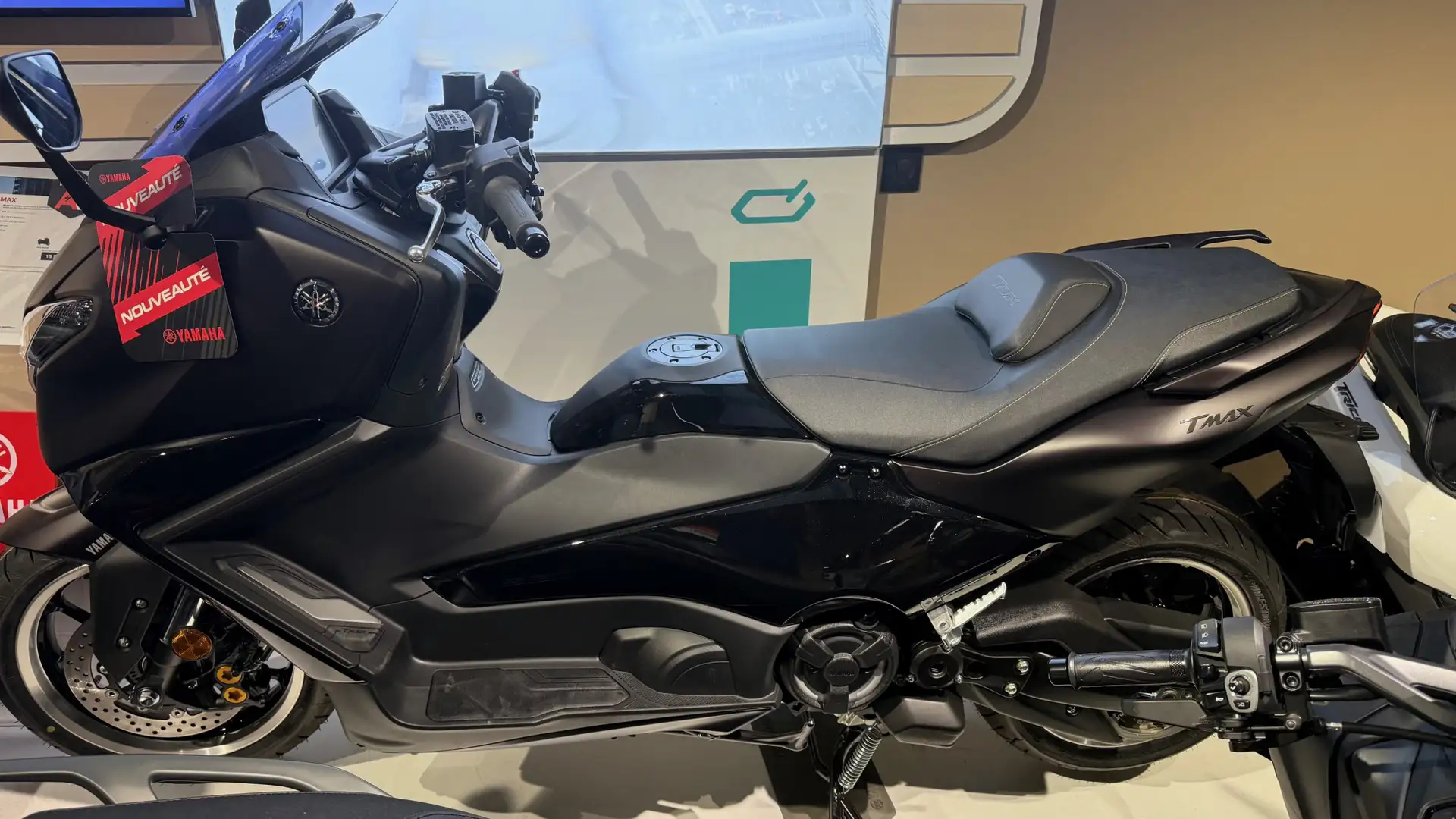 Yamaha TMAX 560 Brun - 1