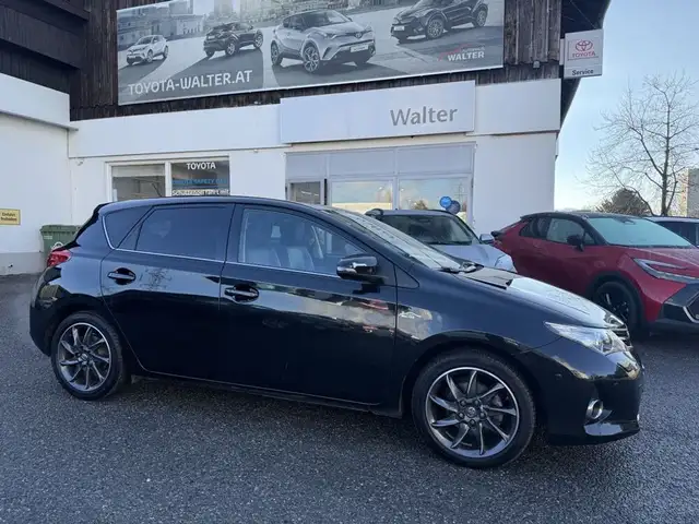 Toyota Auris 1,6 Valvematic Lounge