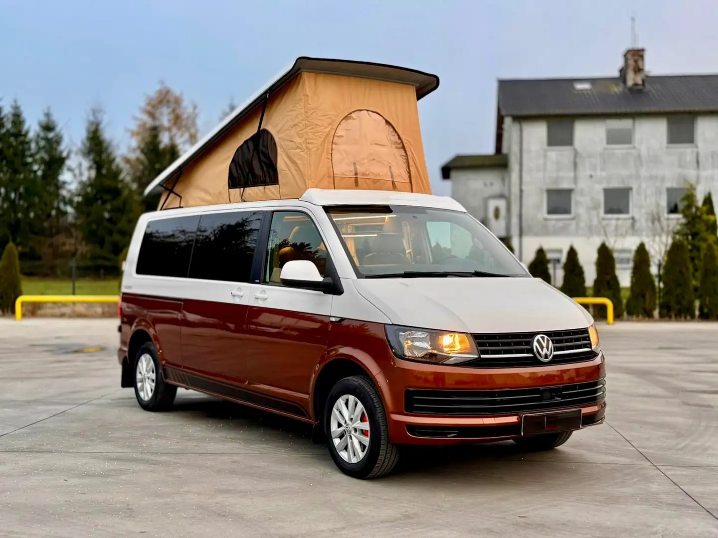 Volkswagen T6 California DSG Lang * VIP * EXCLUSIVE * Bronze - 2