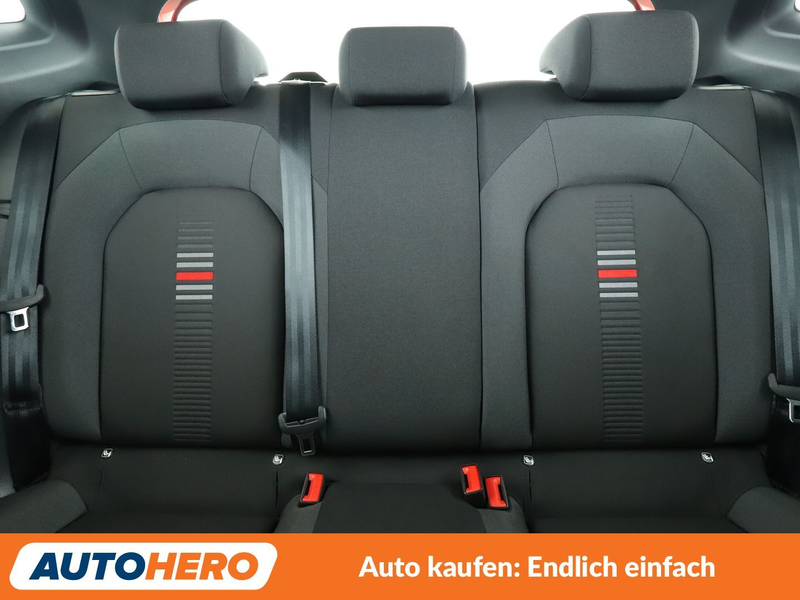 SEAT Ibiza 1.0 TSI FR*NAV*TEMPOMAT*PDC*SHZ*BLUETOOTH* — photo 15