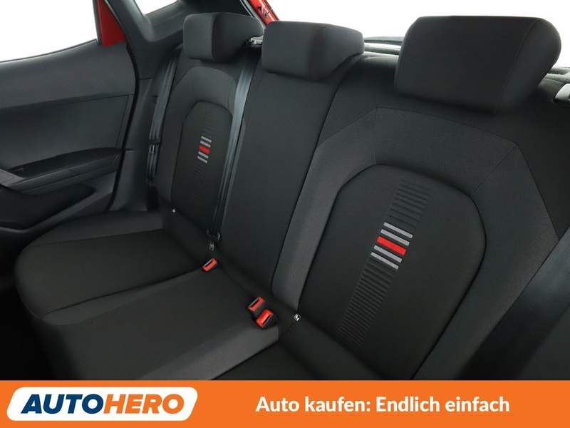 SEAT Ibiza 1.0 TSI FR*NAV*TEMPOMAT*PDC*SHZ*BLUETOOTH* — photo 14