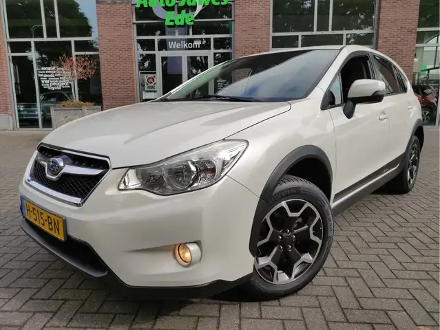 Subaru XV 2.0i Luxury AWD Afn.trekhaak -  1600KG trekgewicht