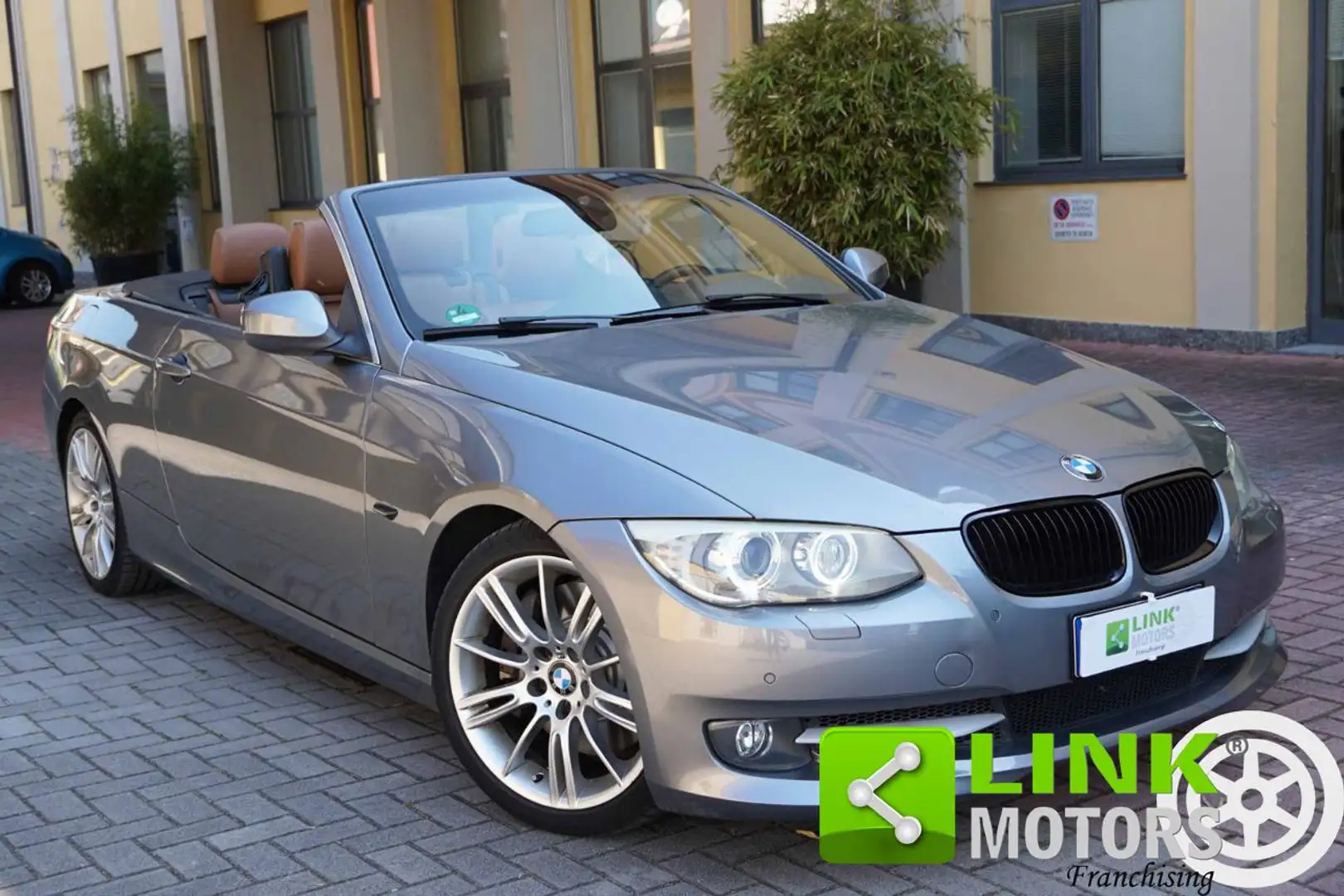 BMW 335 Cabrio 306CV Restyling 2011 – N55 + CAMBIO DKG Grigio - 1