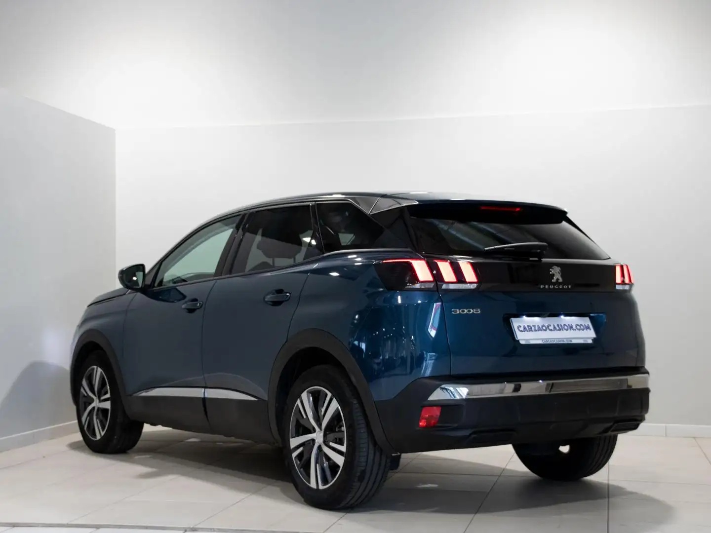 Peugeot 3008 1.2 PureTech S&S Allure 130 Azul - 2