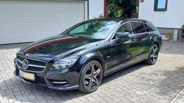 CLS 350 CDI Shooting Brake 4MATIC, AIRMATIC, AMG Line