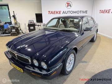 3.2 V8 Executive Automaat/Clima/Cruise/Nap/Apk