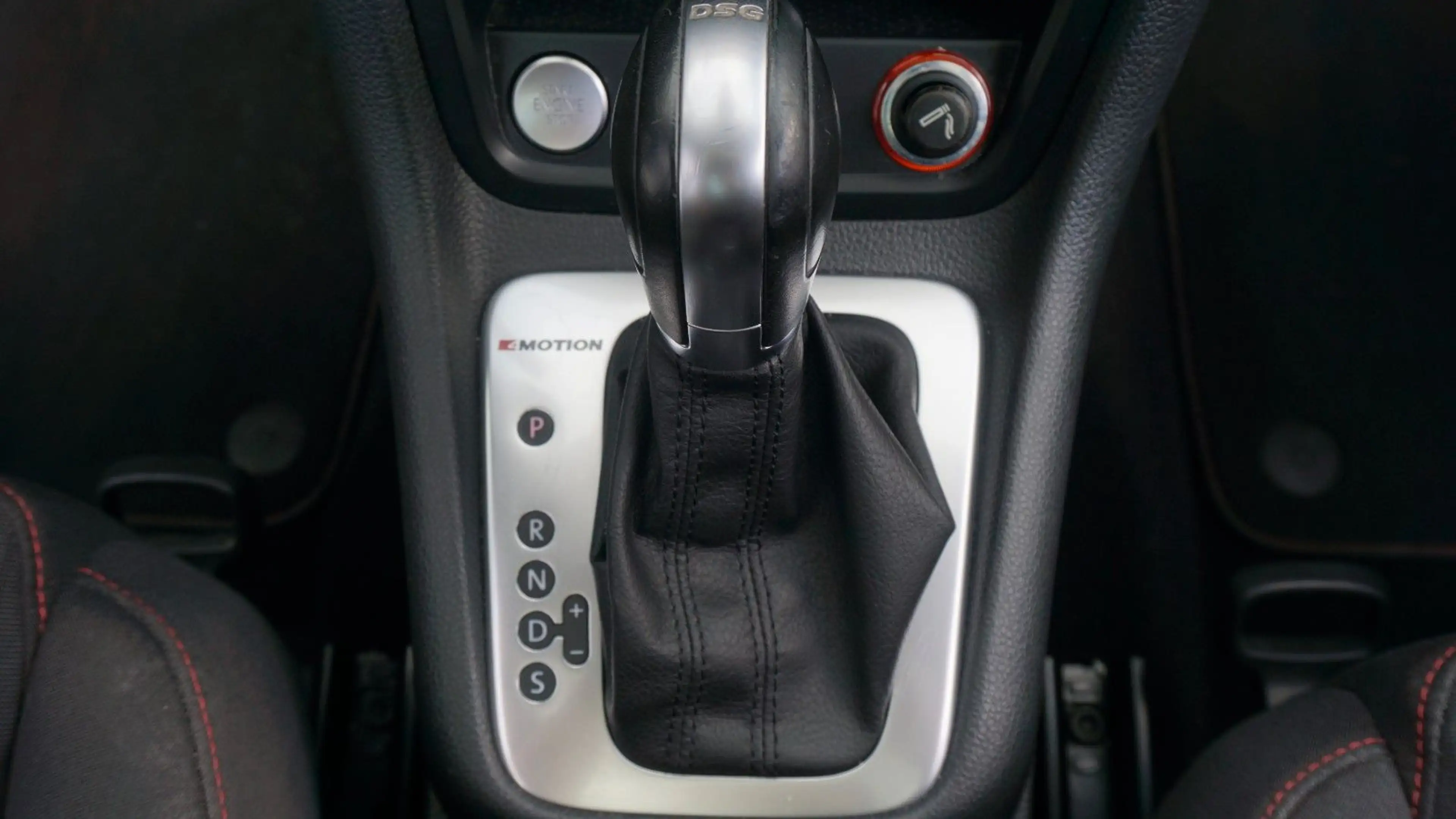 Volkswagen Sharan Sound 4Motion*BI-XENON*KAM*PANO*ACC*TOTW! — photo 22