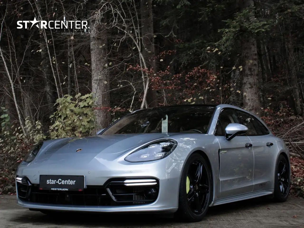 Porsche Panamera 4 e-Hybrid Sport Turismo *Porsche-Approved*
