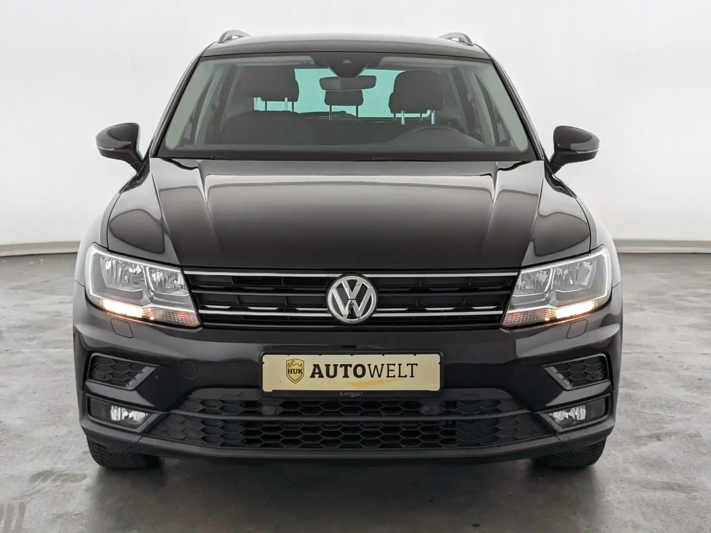 Volkswagen Tiguan Tiguan 1.5 TSI IQ.DRIVE OPF NAVI+PDC+SHZ+ACC+ Чёрный - 2