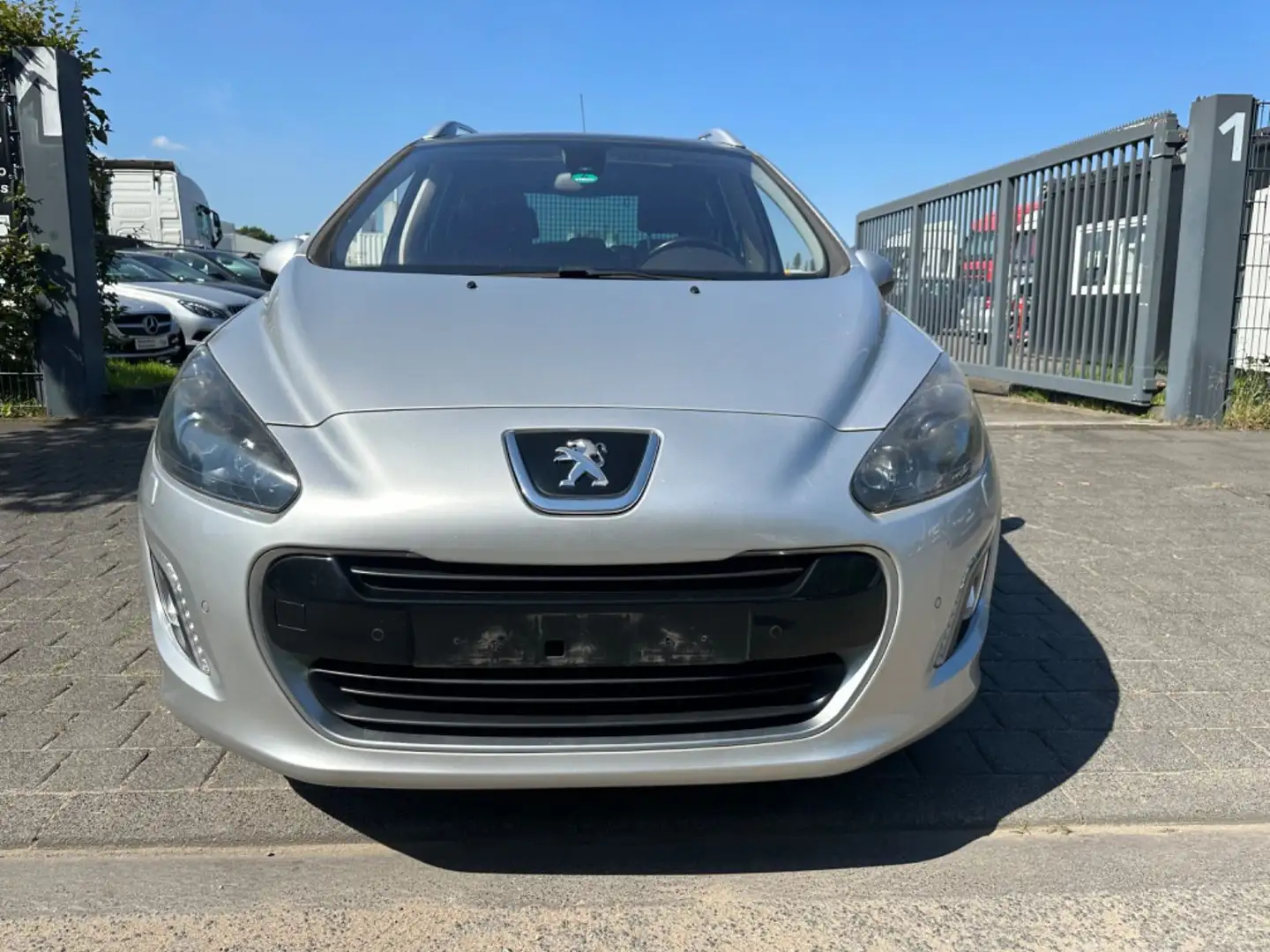 Peugeot 308 SW Business-Line°Automa°Navi°Klima°SZH°AHK° Gris - 2