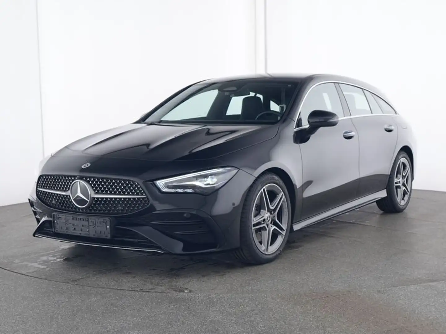Mercedes-Benz CLA 200 d Shooting Brake AMG Line Advanced Plus Schwarz - 1