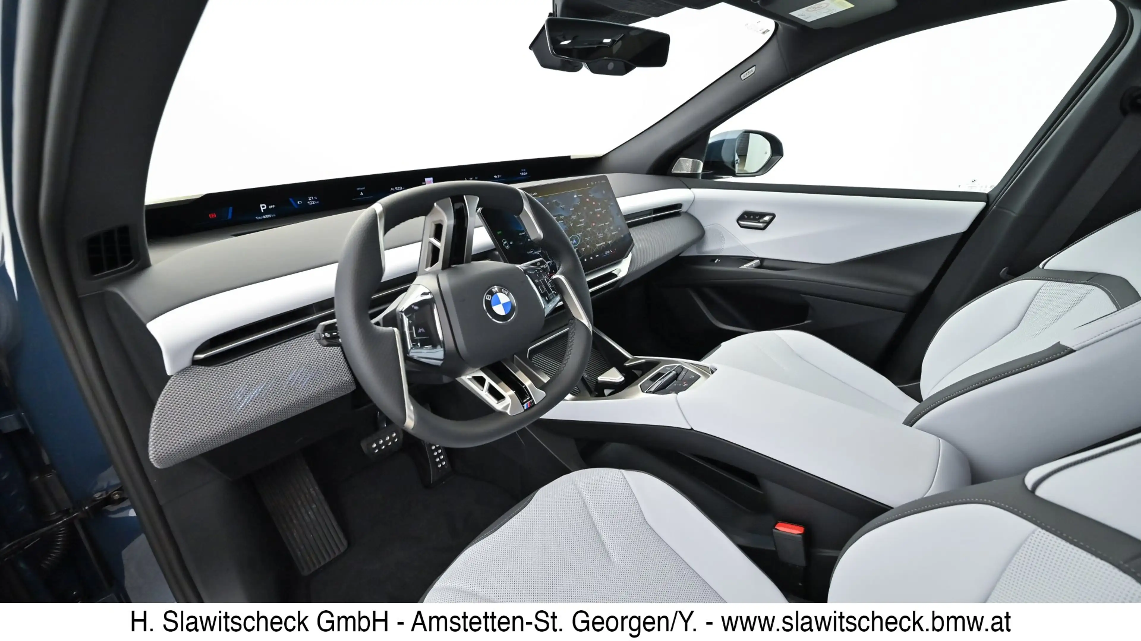 BMW iX3 xDrive50 NA5 — photo 10