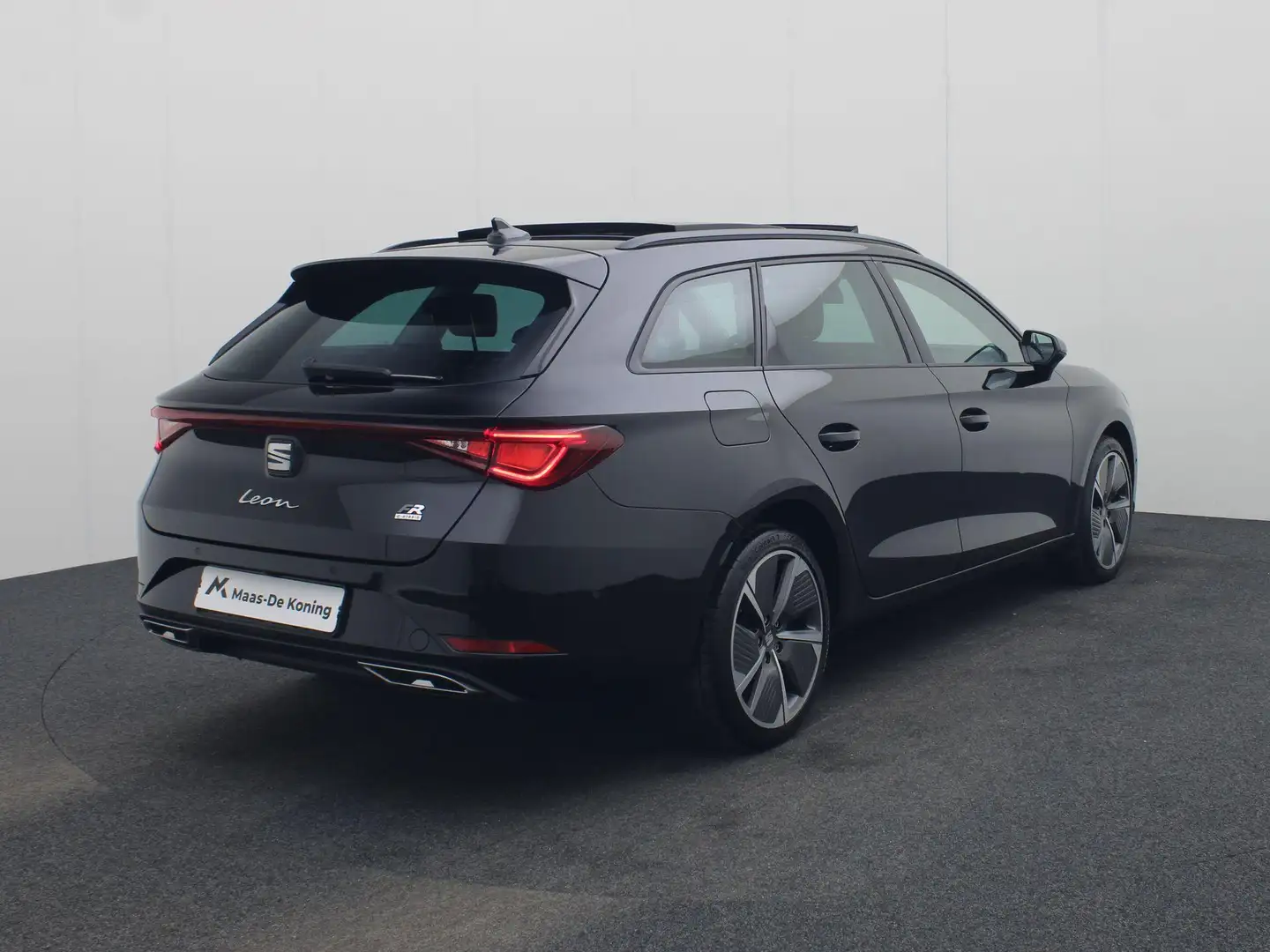 SEAT Leon e-Hybrid Sportstourer 1.4 TSI/204PK eHybrid PHEV FR · Panor Noir - 2
