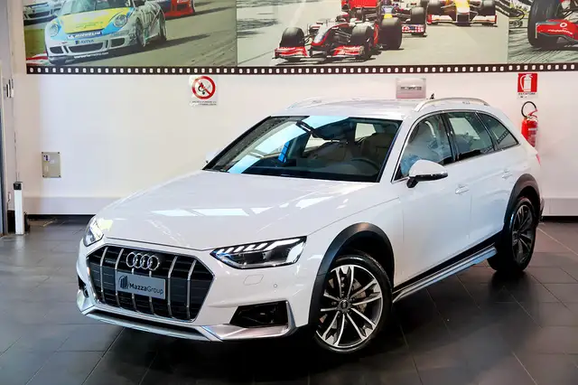 Audi A4 allroad 40 TDI S-Tronic Identity Contrast - PELLE/VIRTUAL/ADAS/TELECAMERA