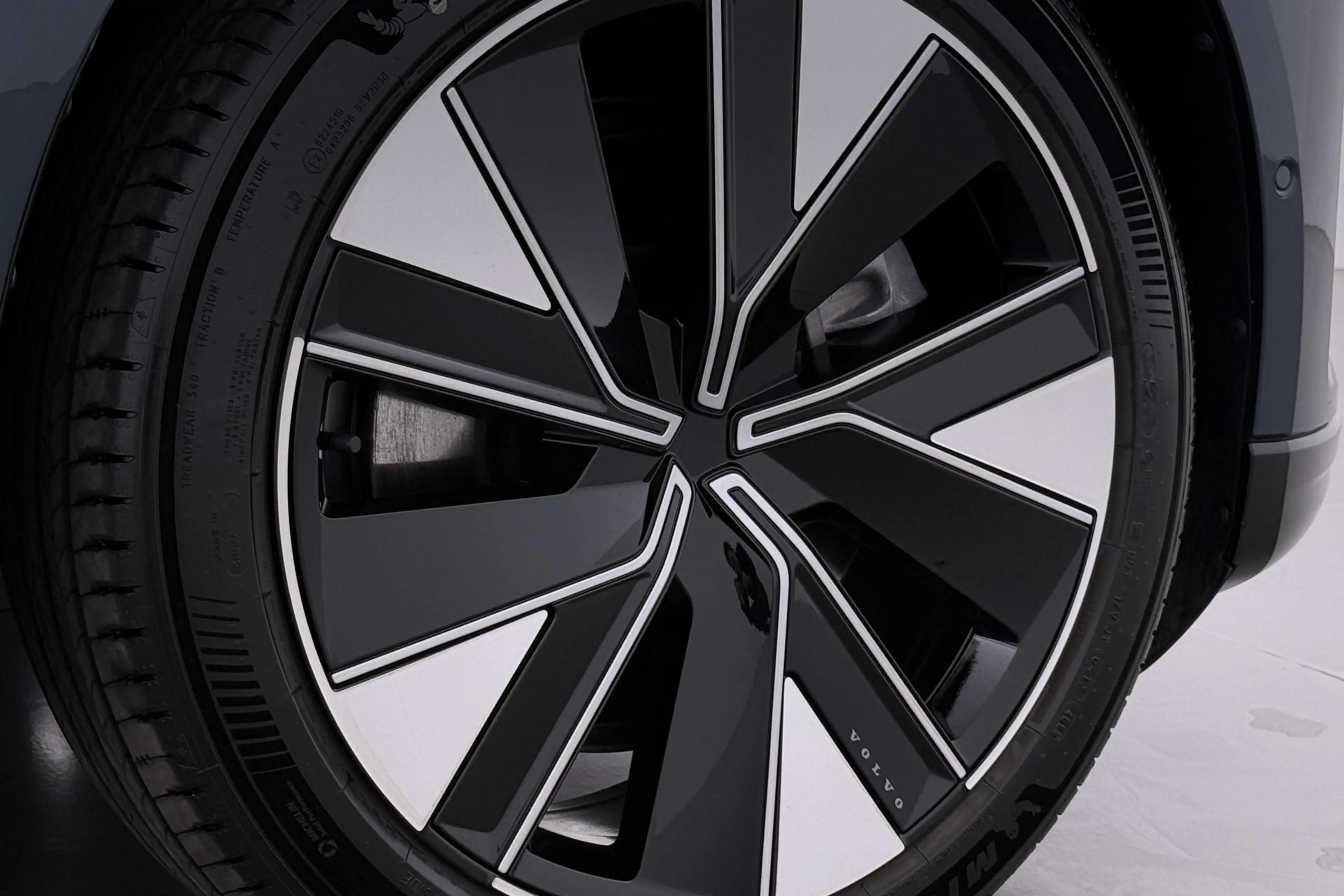 Volvo ES90 Single Motor Extended Range Plus 92 kWh | FACELIFT — photo 44