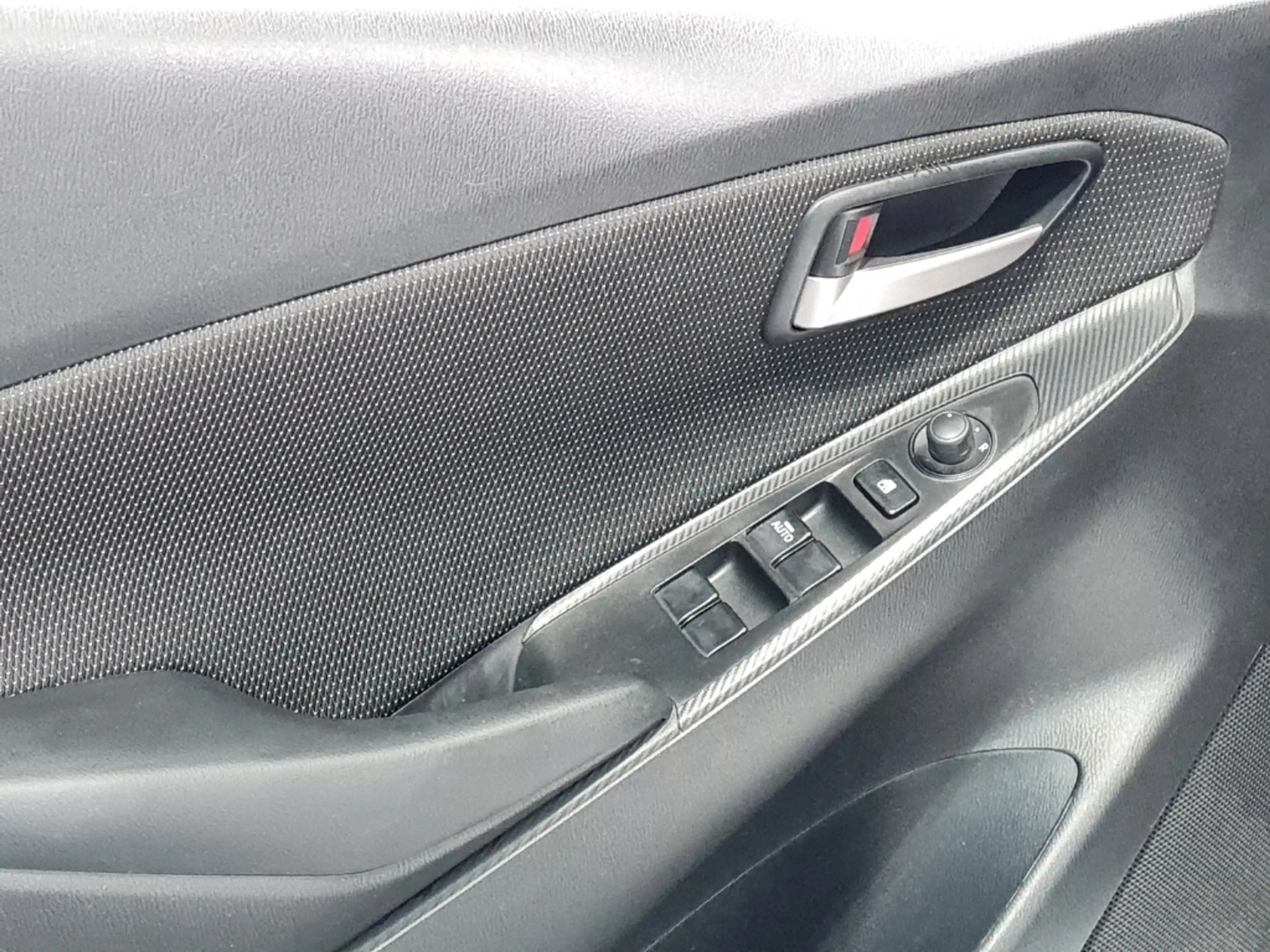 Mazda 2 e-SKYACTIV G 90 M HYBRID Homura*LED*KAMERA* — photo 10