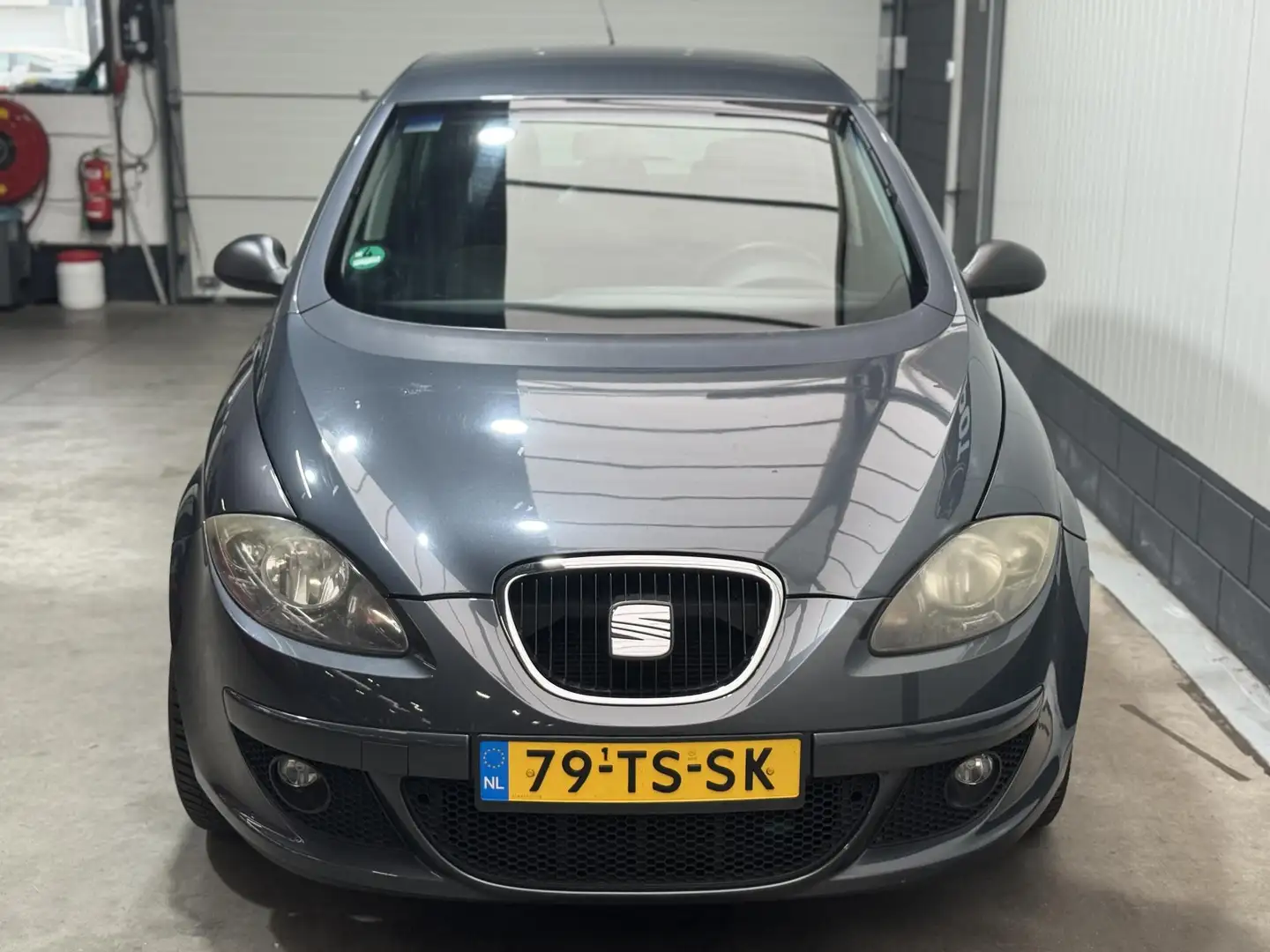 SEAT Altea 1.6 Comfortstyle Gri - 2