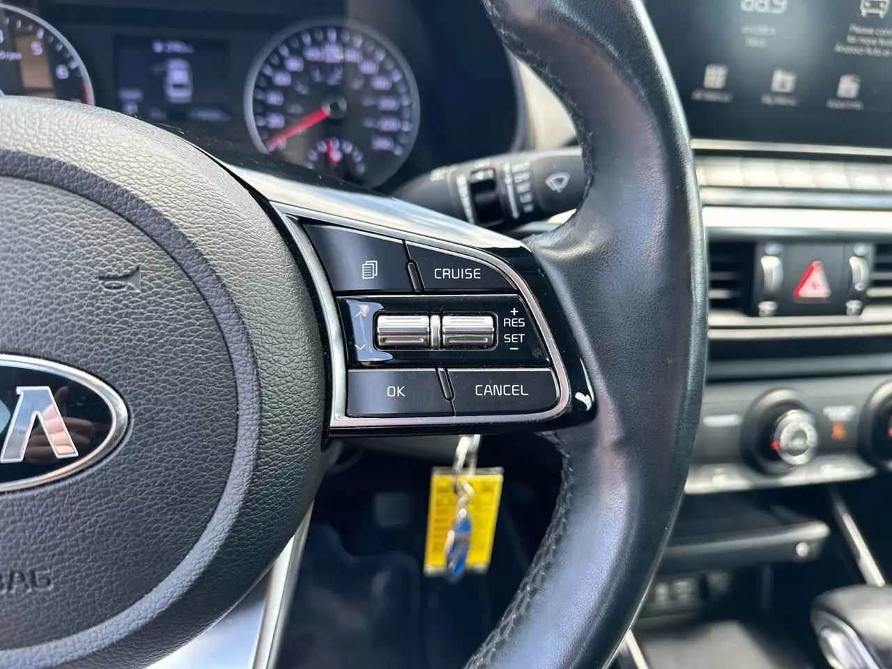 Kia Forte снимка Kia Forte