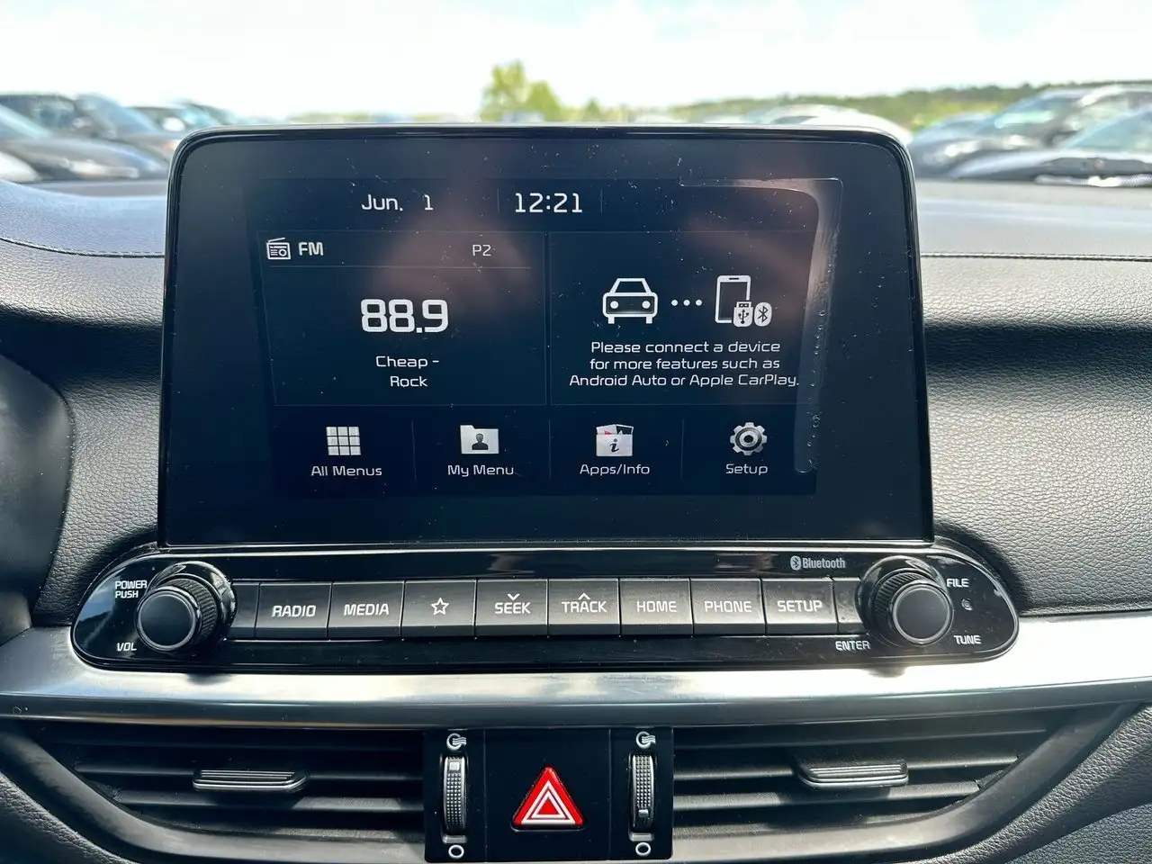 Kia Forte снимка Kia Forte