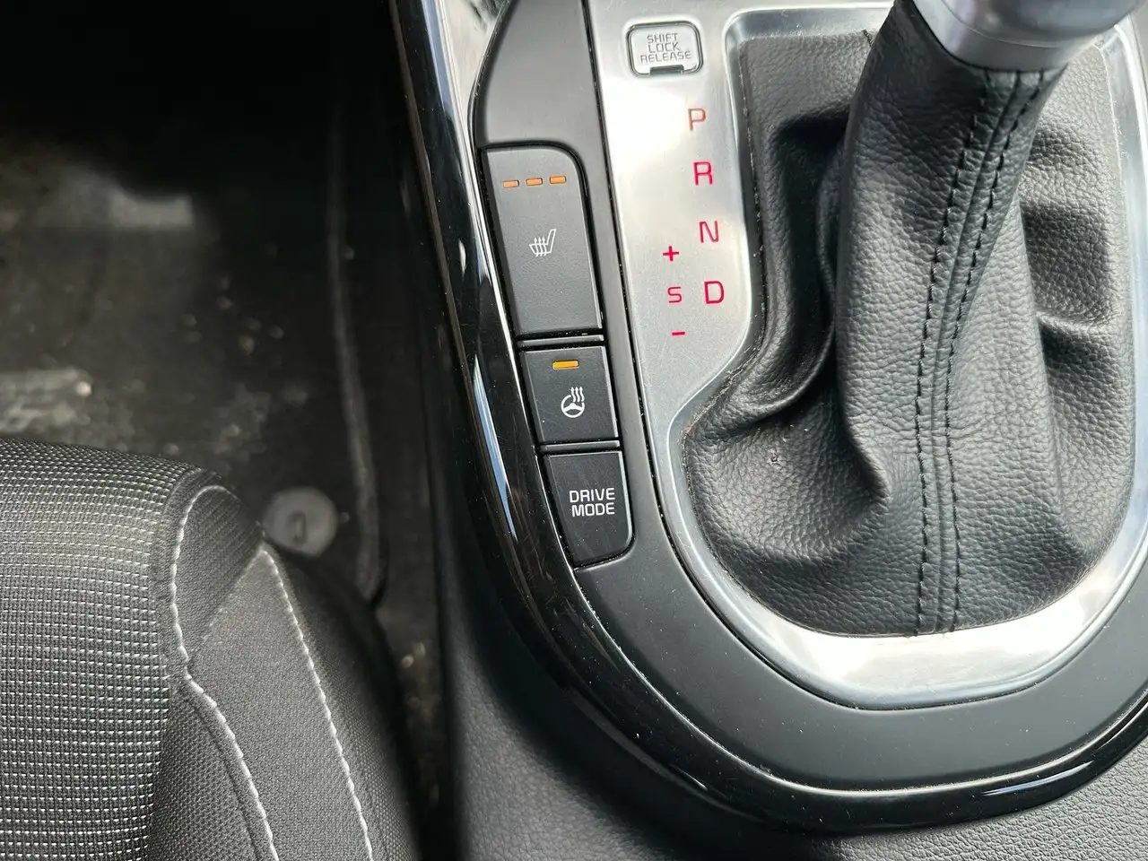 Kia Forte снимка Kia Forte