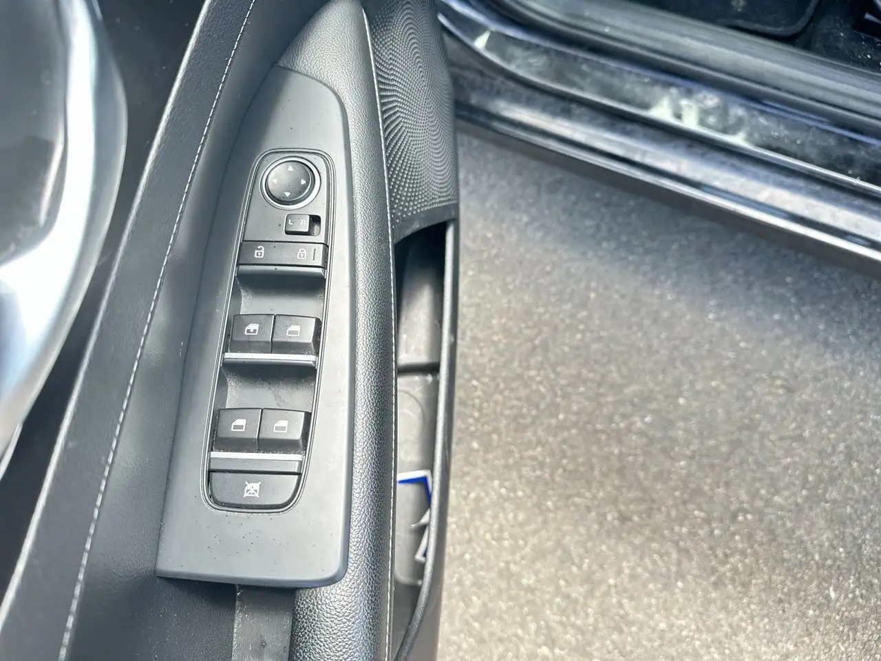 Kia Forte снимка Kia Forte