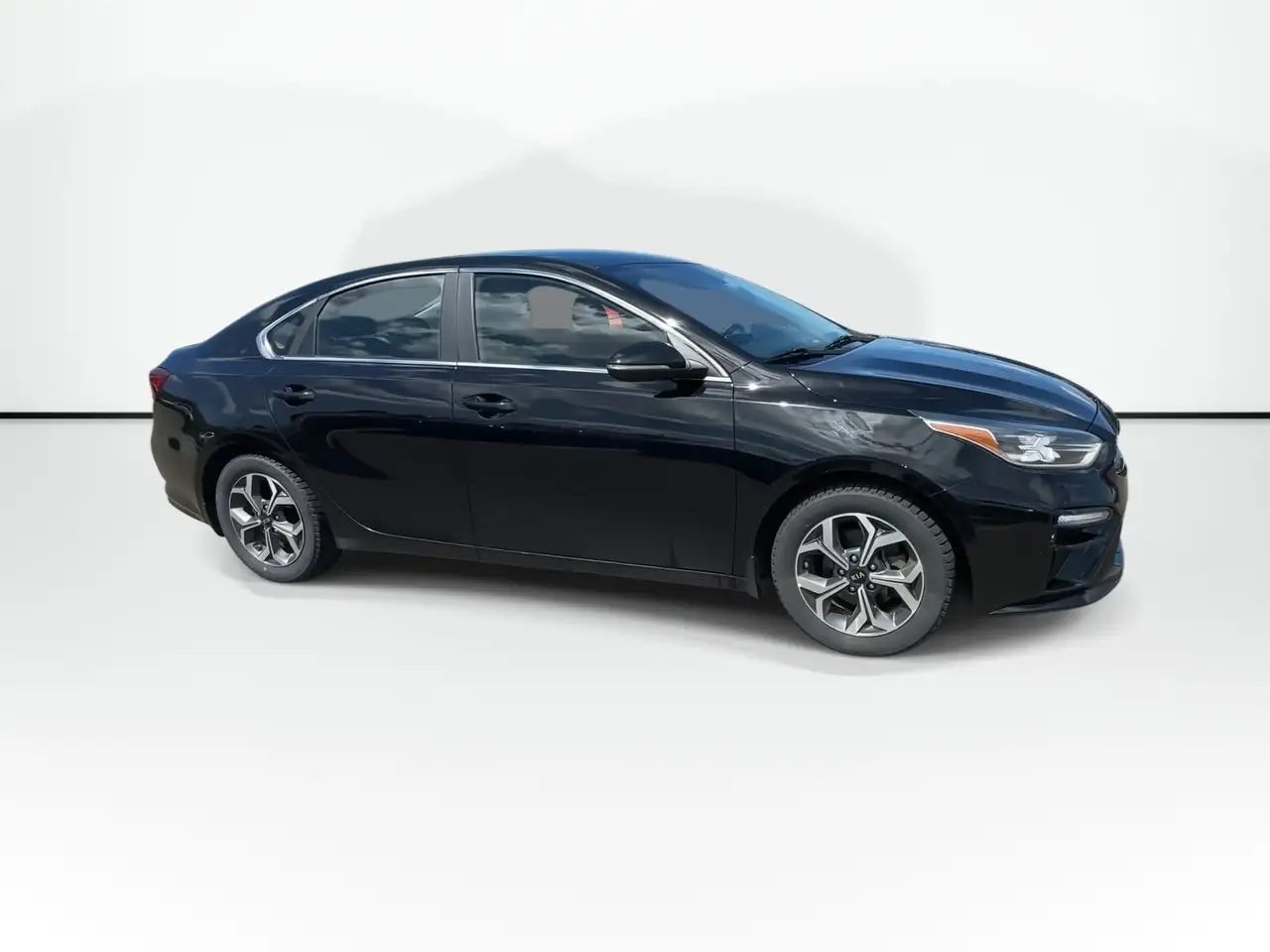 Kia Forte снимка Kia Forte