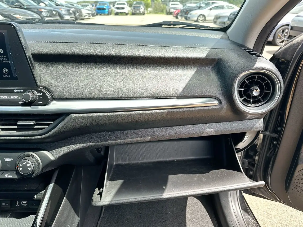 Kia Forte снимка Kia Forte