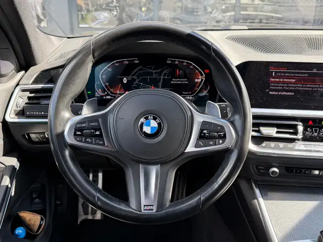 BMW 3 Series view 8