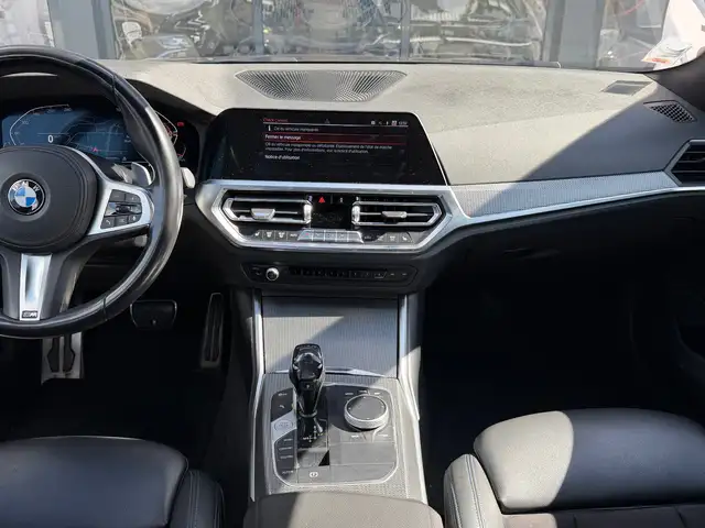 BMW 3 Series view 11
