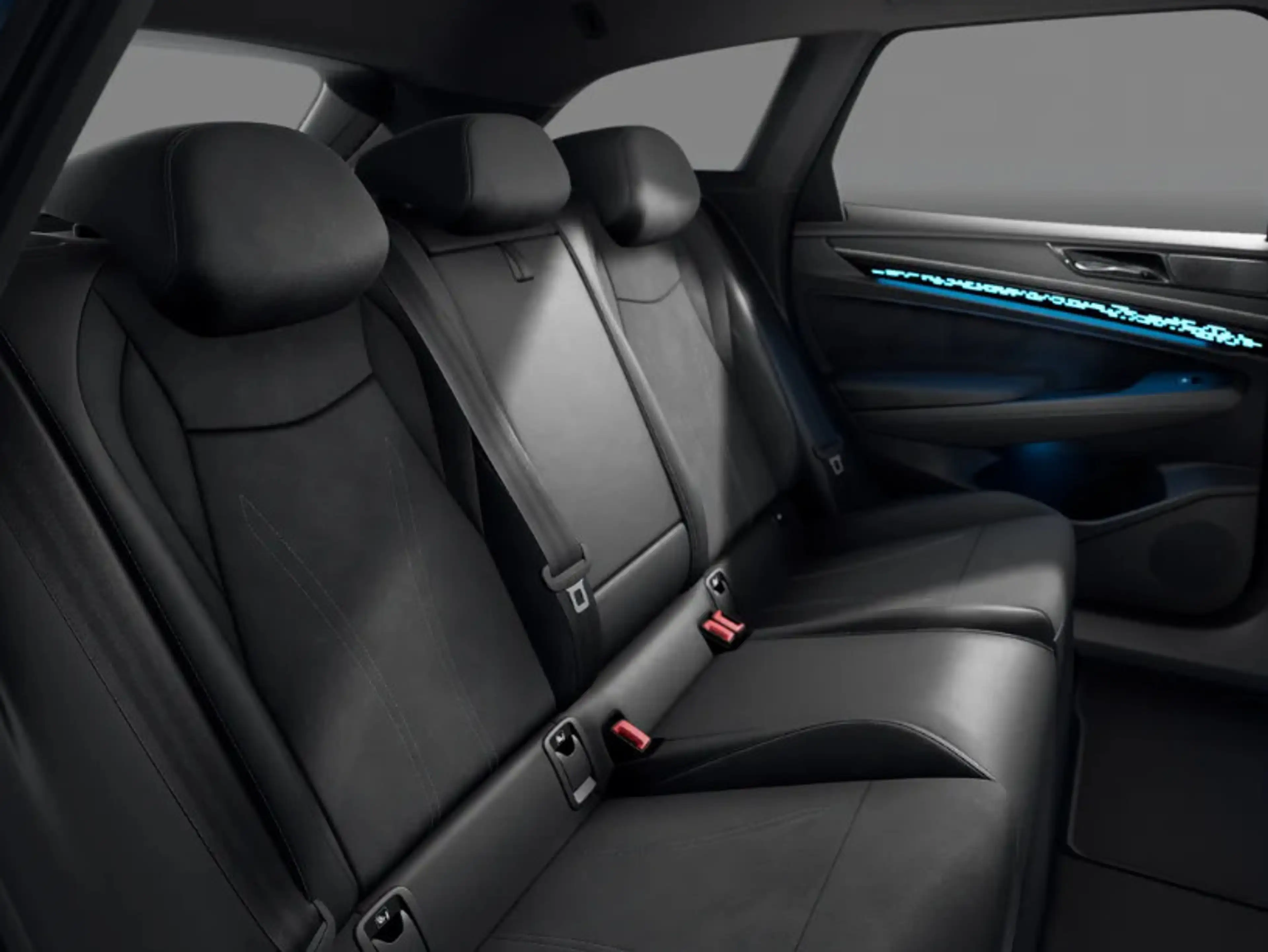 Volkswagen ID.7 Limited Edition 59 kWh accu, 204 PK · Achteruitrij — photo 4