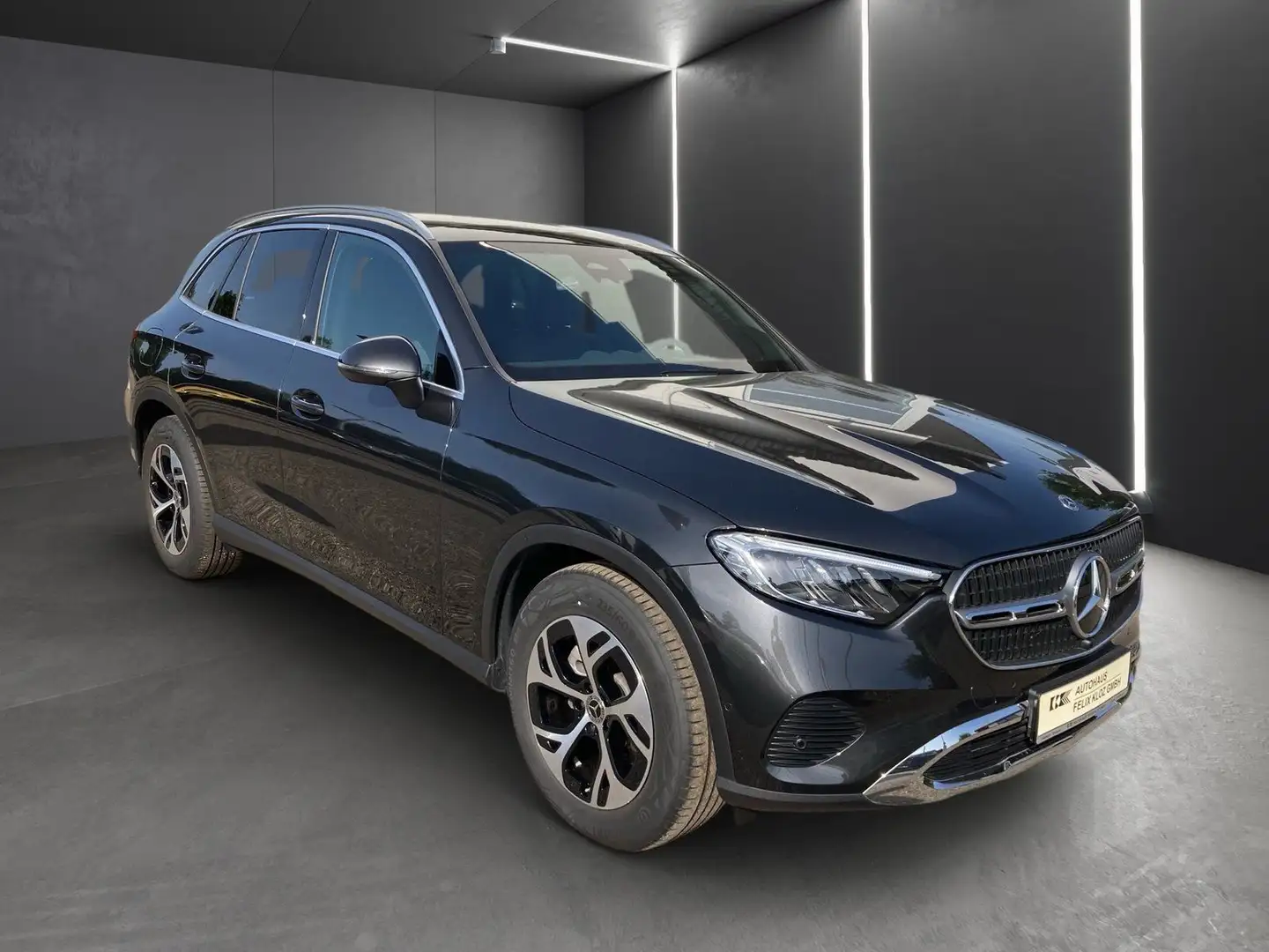 Mercedes-Benz GLC 200 4M*AHK*Pano*Totwink*Memory*LED*Kamera* Grau - 2